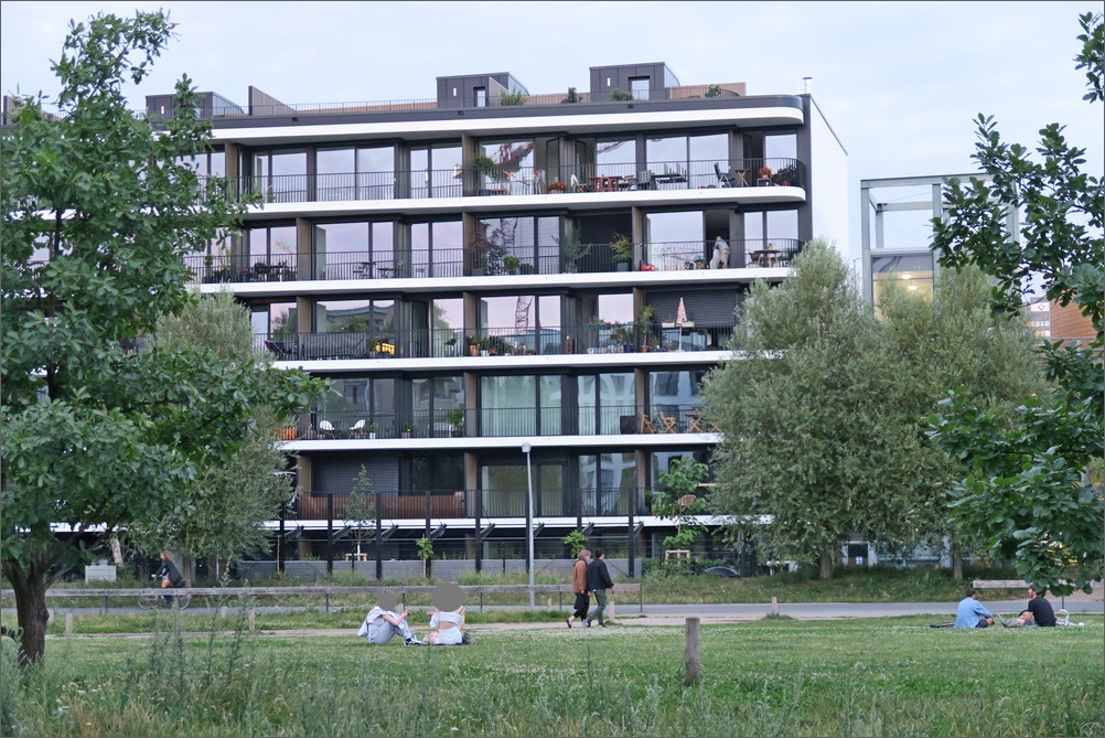 gleisdreieckpark_exparkhaus01.jpg