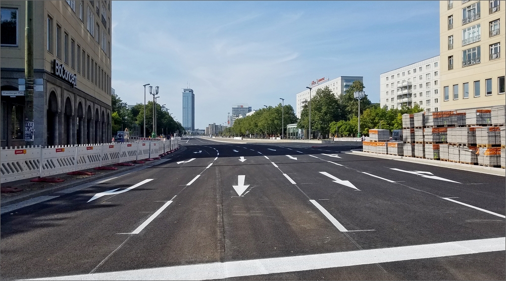 strausbergerplatz01.jpg