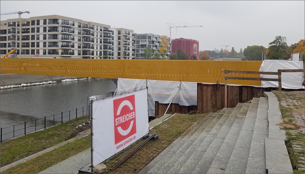 goldameirsteg03.jpg