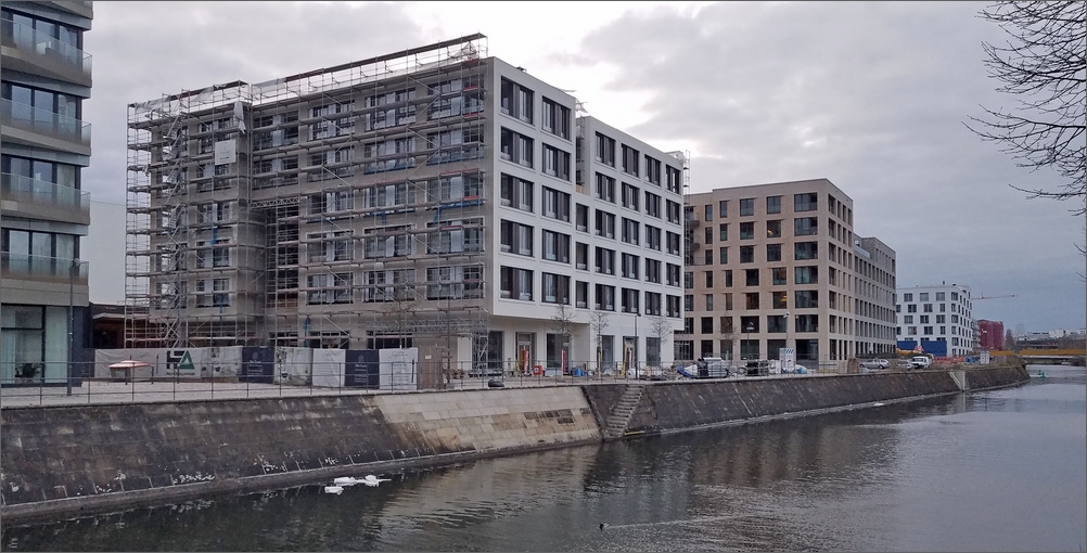 riverside03.jpg