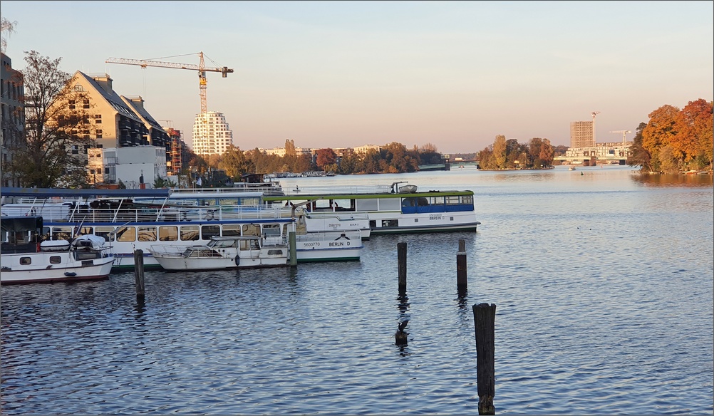 hochhaus_wasserstadtbr03.jpg