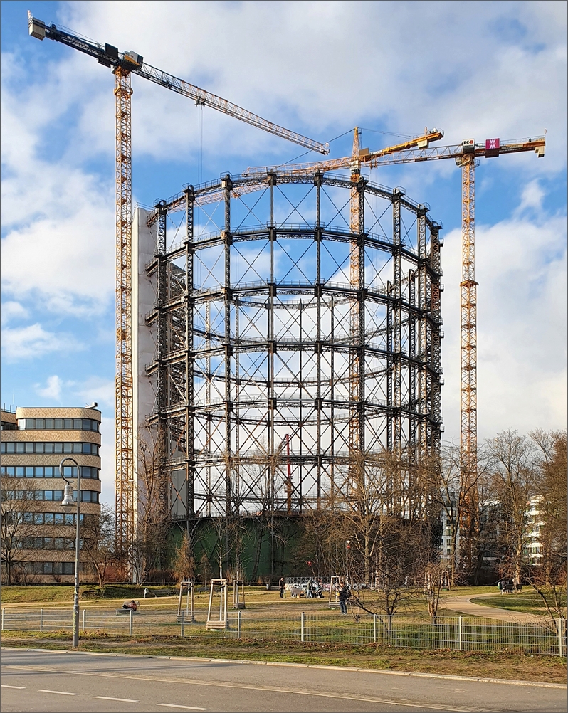 gasometer01.jpg