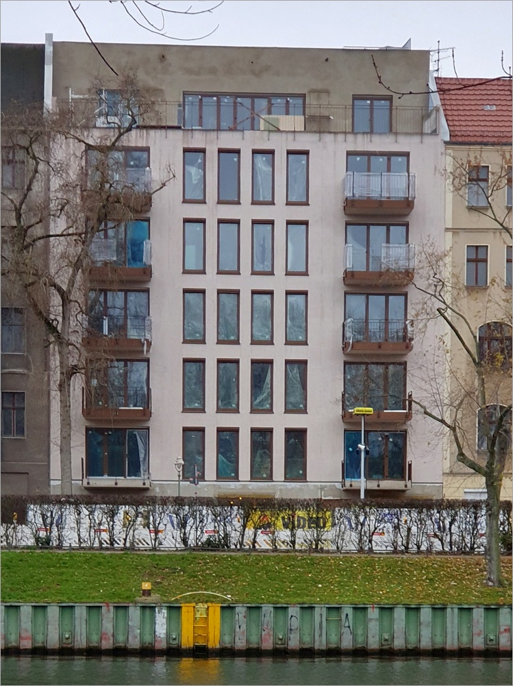 charlottenburger_ufer14_02.jpg