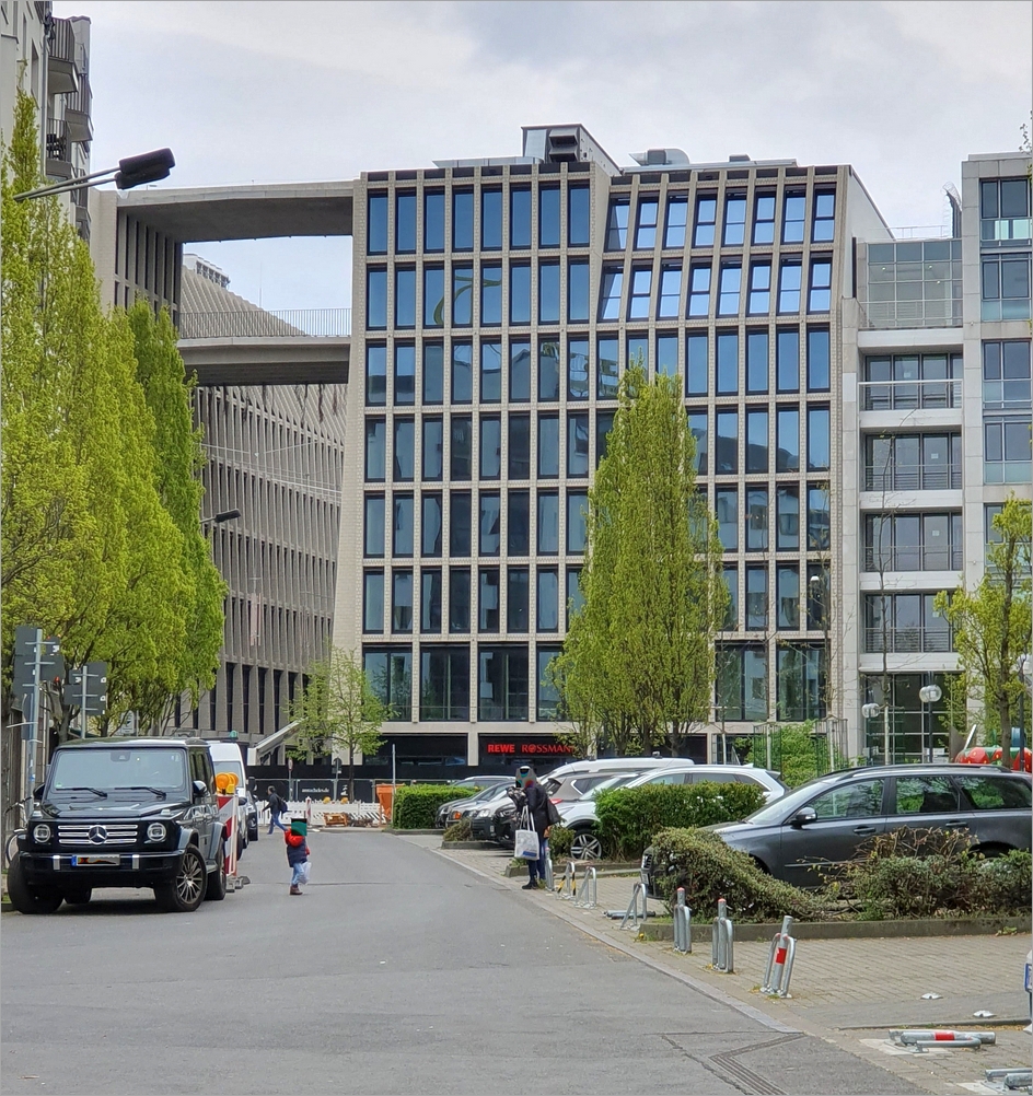 tacheles01.jpg