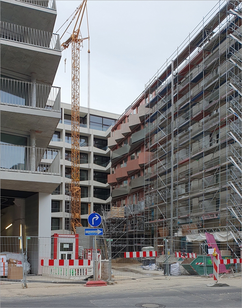 tacheles02.jpg