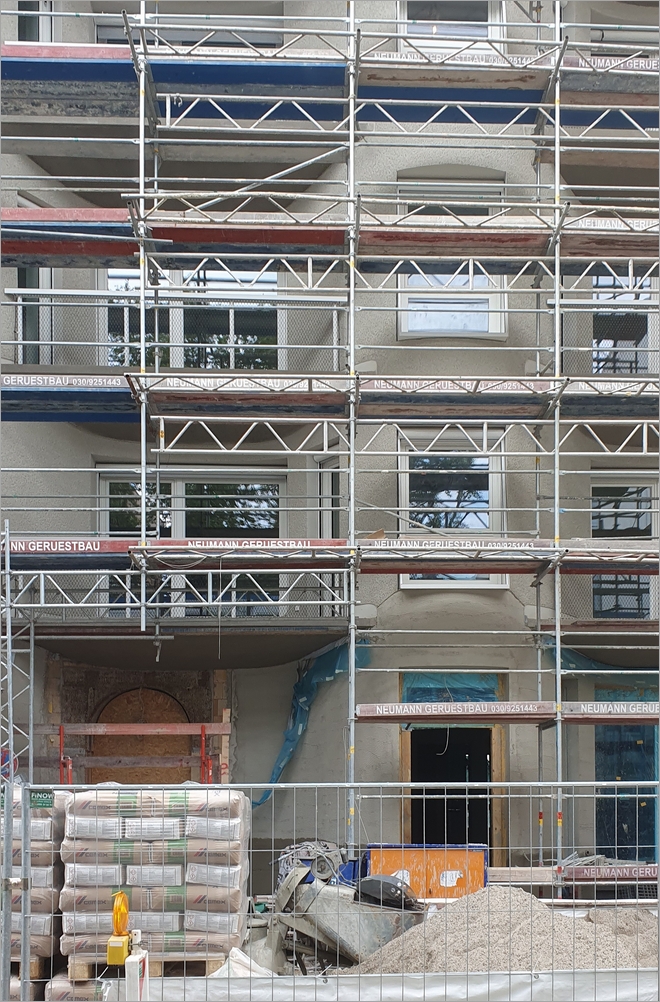 tacheles02.jpg
