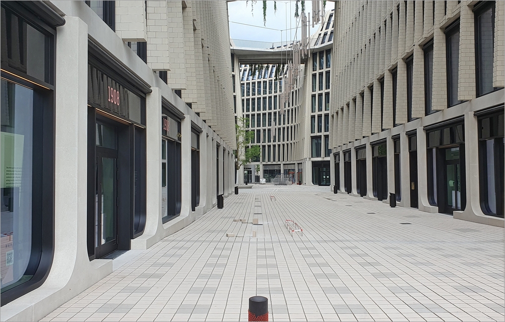 tacheles05.jpg