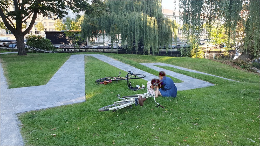 fischerinsel_park02.jpg