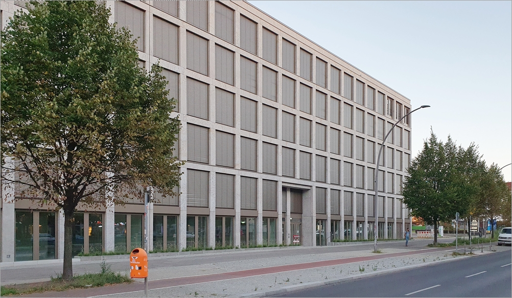 prenzlauer_allee96_02.jpg
