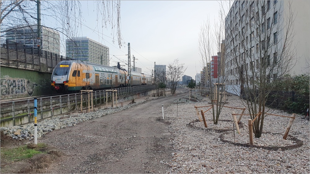 doeberitzer_gruenzug02.jpg