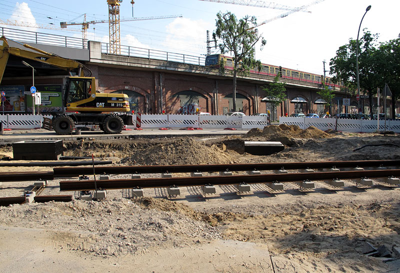 tram_hbf017d784.jpg