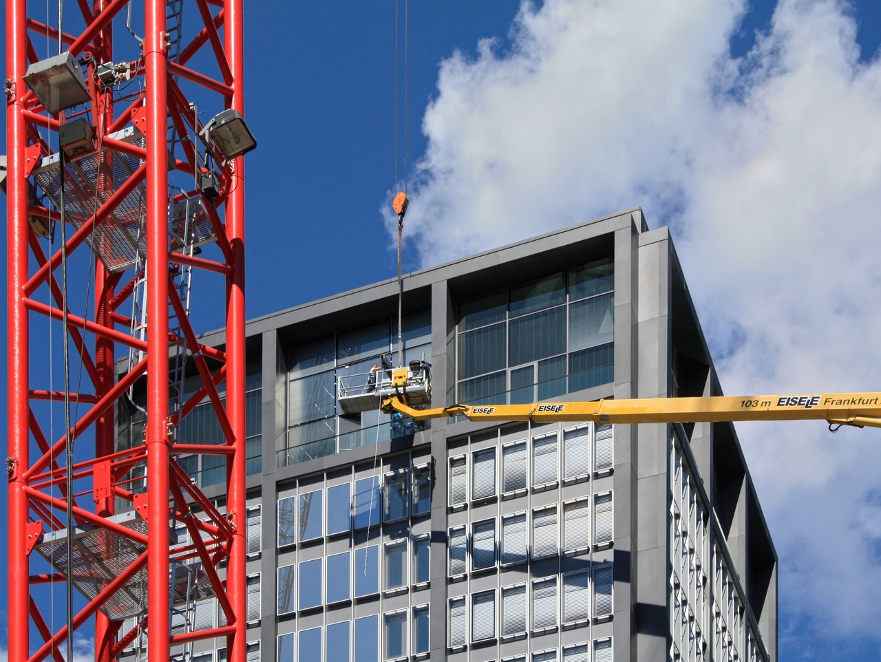 Bild: http://www.deutsches-architektur-forum.de/pics/schmittchen/3661_marieninsel.jpg