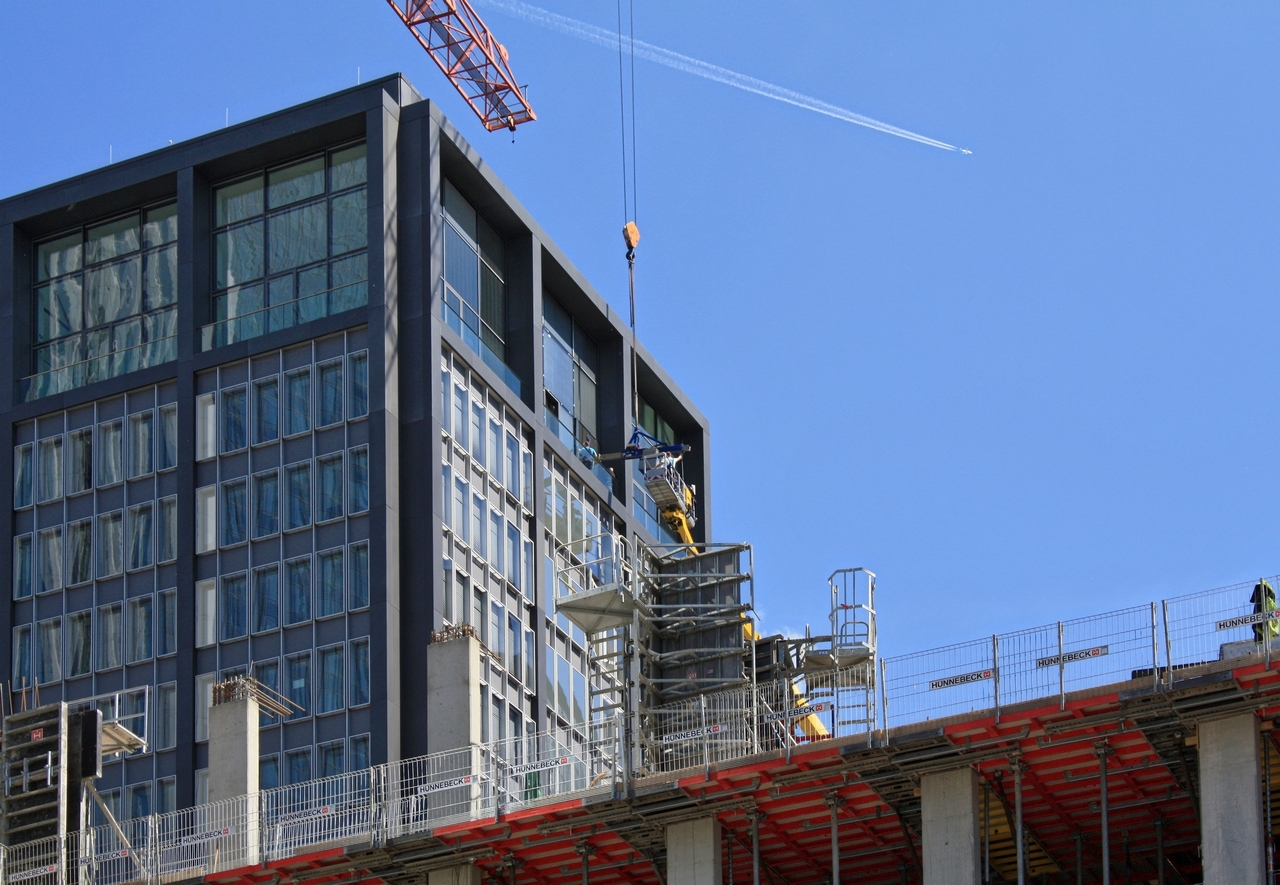 Bild: http://www.deutsches-architektur-forum.de/pics/schmittchen/3662_marieninsel.jpg