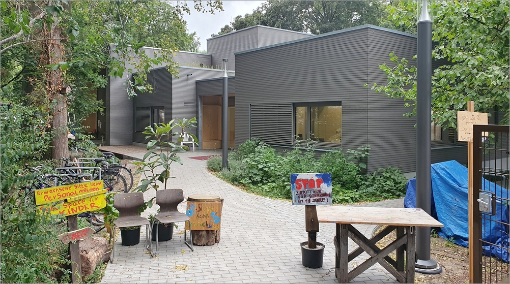 kinderhof_moabit01.jpg