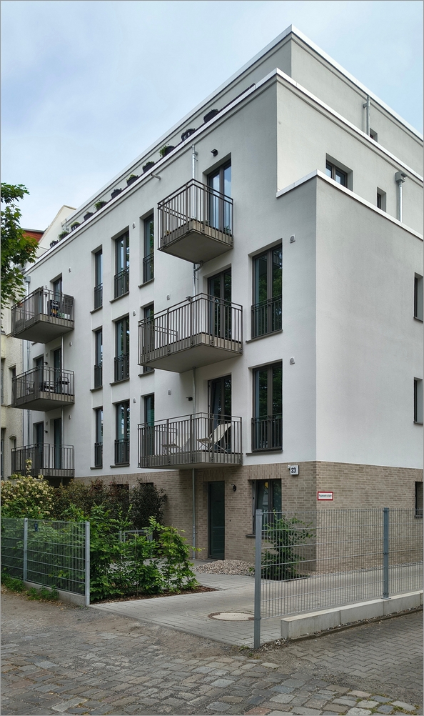 schiller23_01.jpg