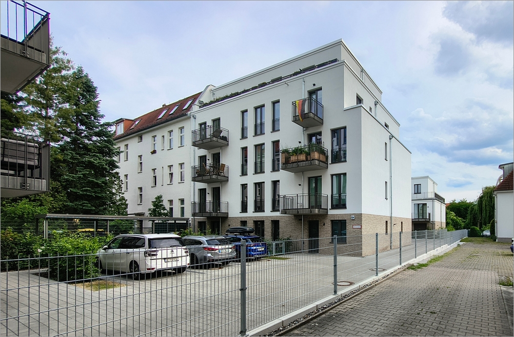 schiller23_04.jpg