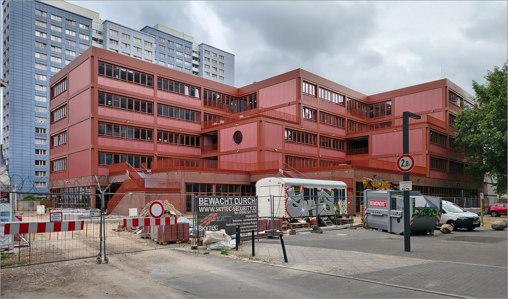 schule_ostbf01.jpg
