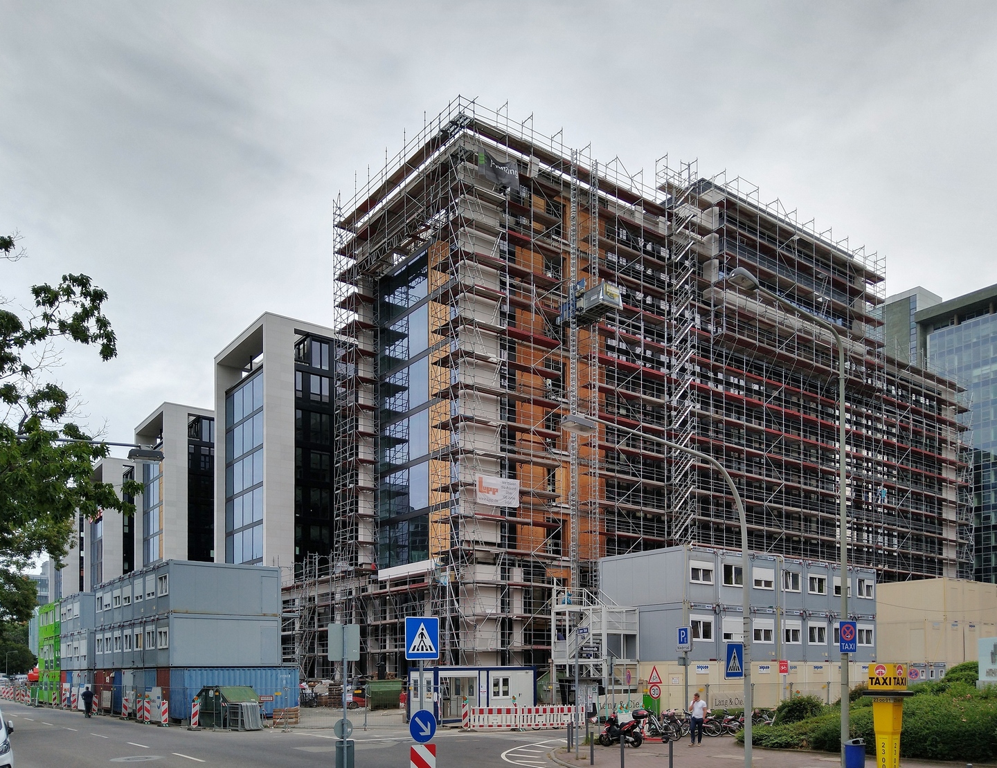 4824_deka-neubau_niederrad.jpg