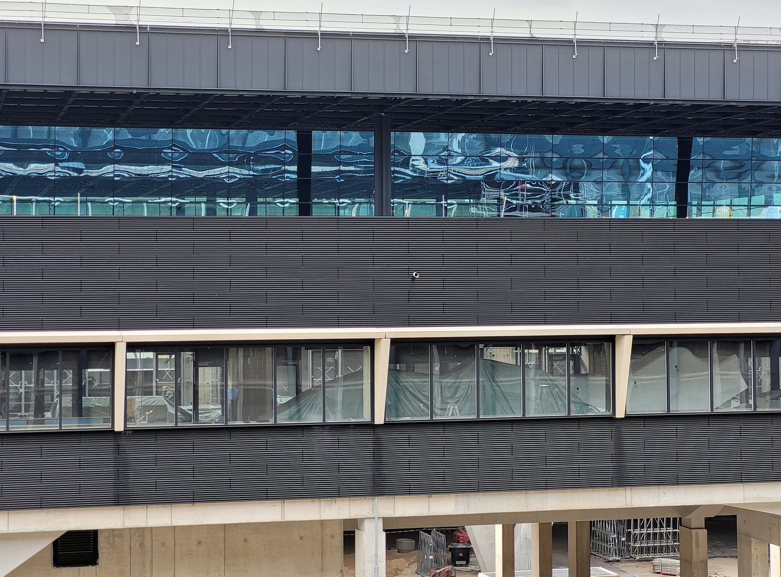 5734_airport_pts-ausbau.jpg