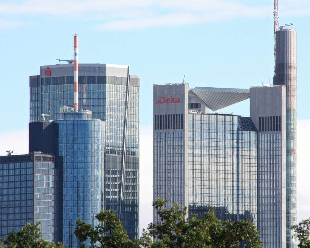 6269_deka_trianon+turm1.jpg