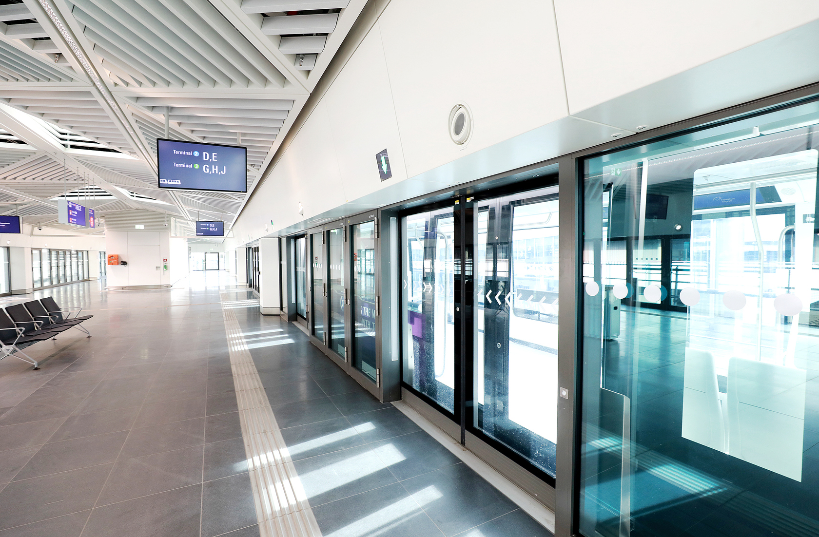 airport_pts_zu_t3_pic08.jpg