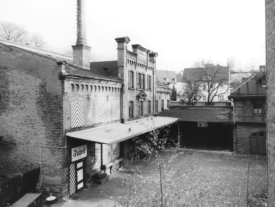 f0803sjk6c.jpg