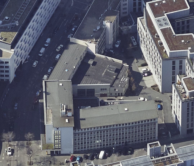 Bild: https://www.deutsches-architektur-forum.de/pics/schmittchen/exabload/stiftstr32jlkdu.jpg