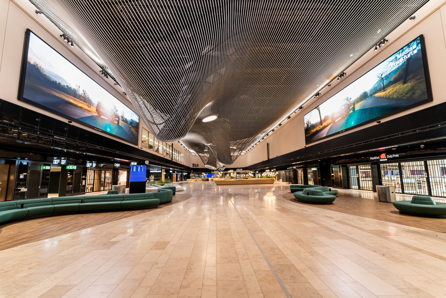 fraport_t3_opening_11.jpg