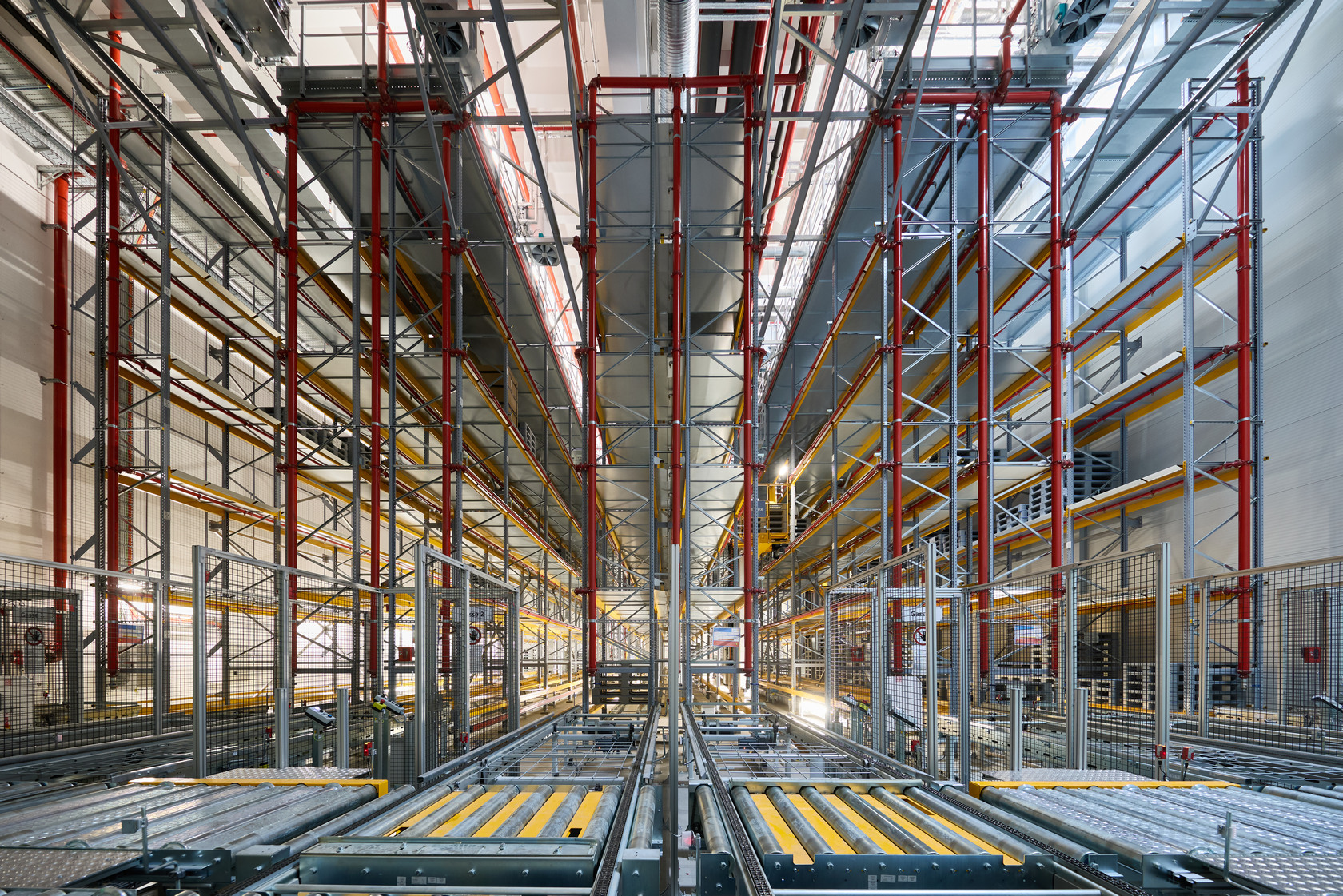 lcc_evo_lufthansa_cargo_3.jpg