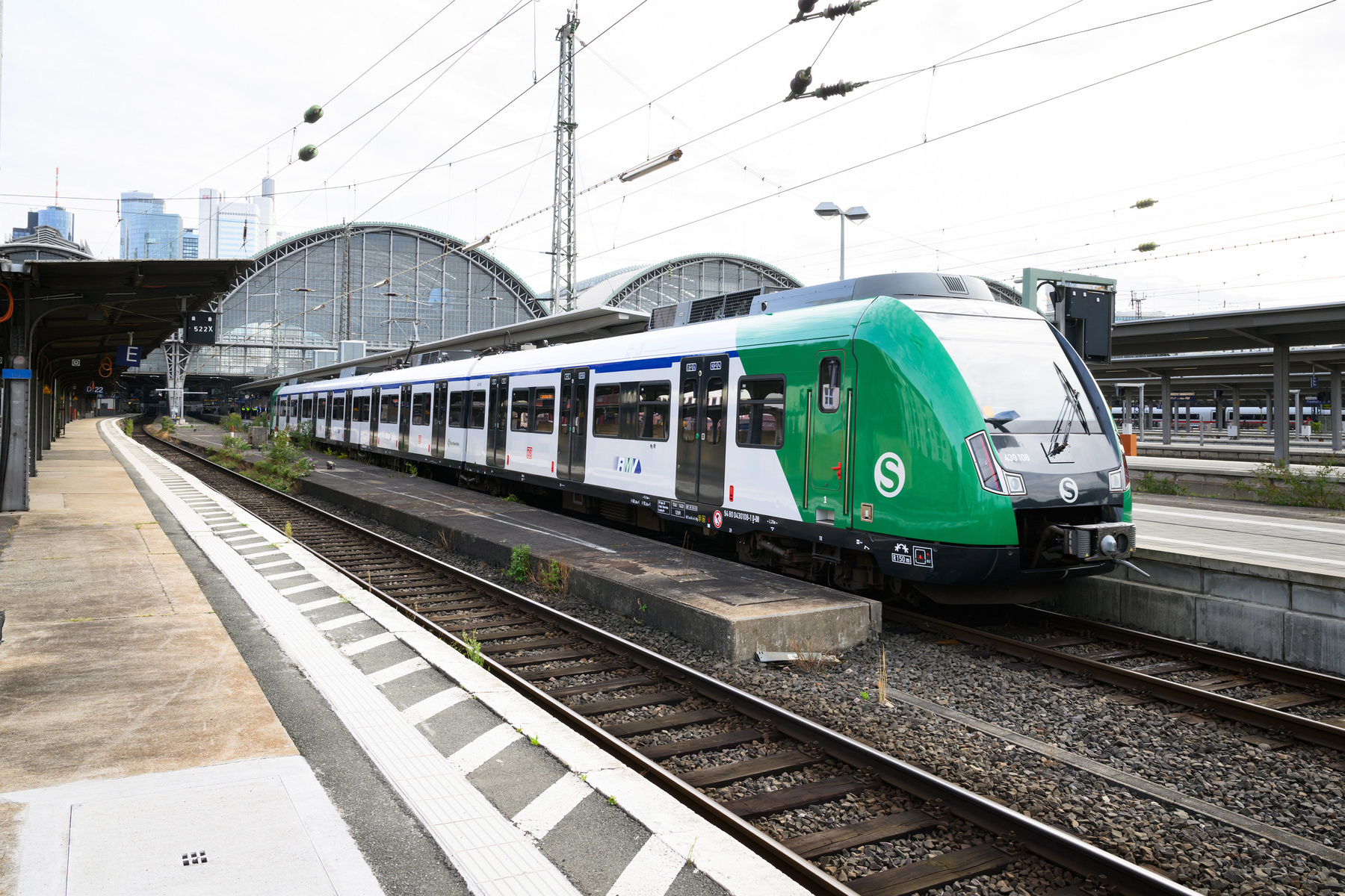s-bahn%20rhein-main_redesign_ext.jpg